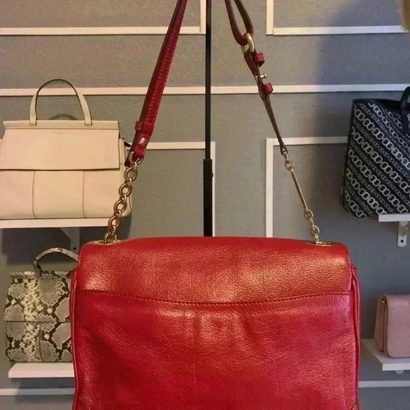 Salvatore Ferragamo Rory chain shoulder bag Sofiano leather. - Picture 4 of 13